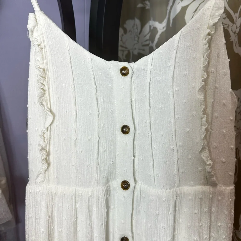 White Button-Down Maxi Dress - Picture 2 of 9